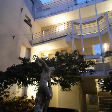 Kosly Garden Robertsau * Страсбург